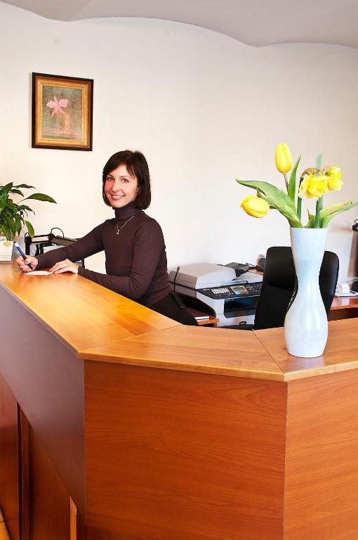 Hotel Linovo With Free Parking Riga Exterior foto